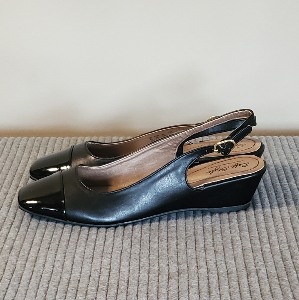 New Soft Style black slingback heels 8.5 narrow NWOT - Picture 4 of 9